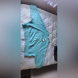 Women’s Nike cropped crew, XL, Tiffany Blue